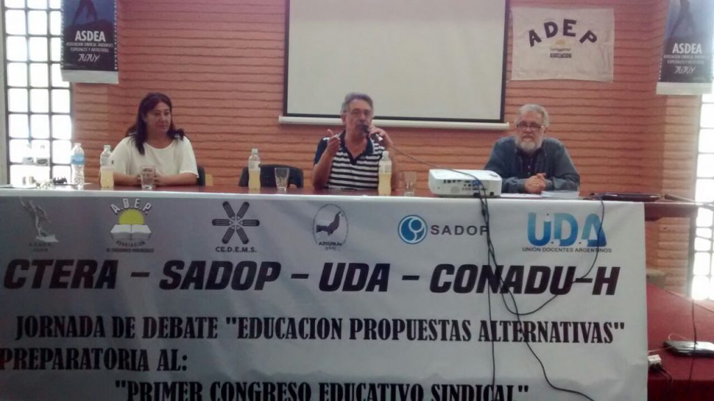 Reunión de los sindicatos docentes de Jujuy en la Escuela de Minas de la UNJu