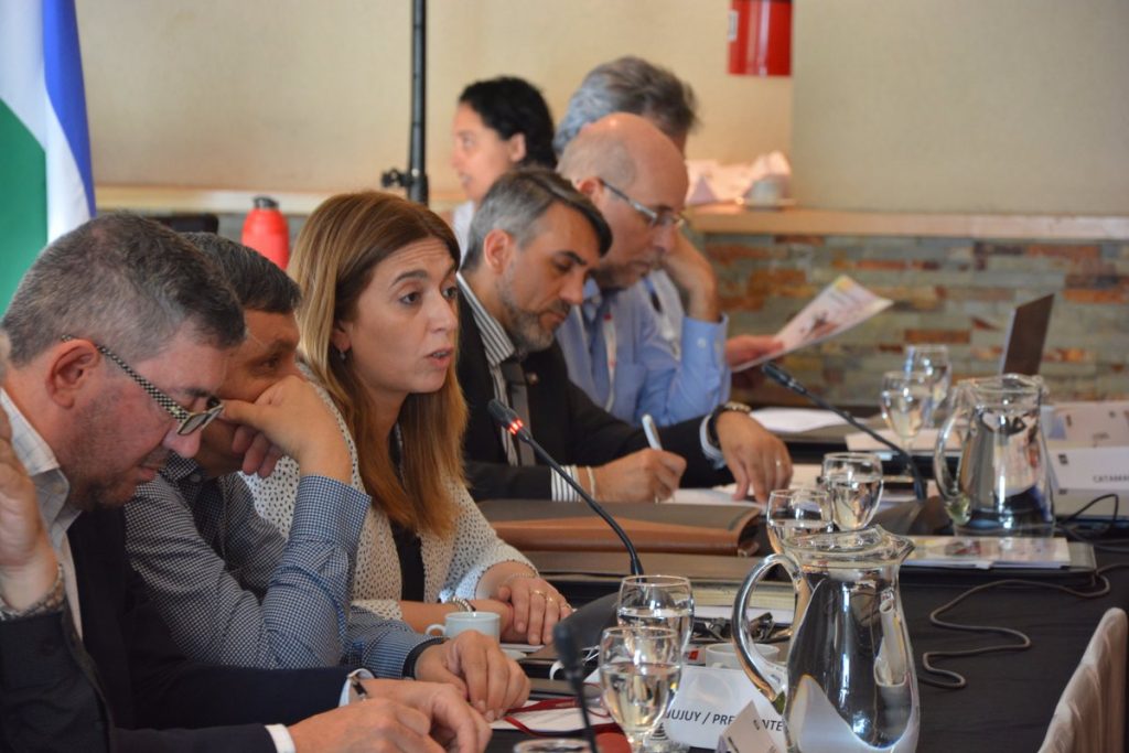 NO al plan de ajuste de trabajadores en el Estado