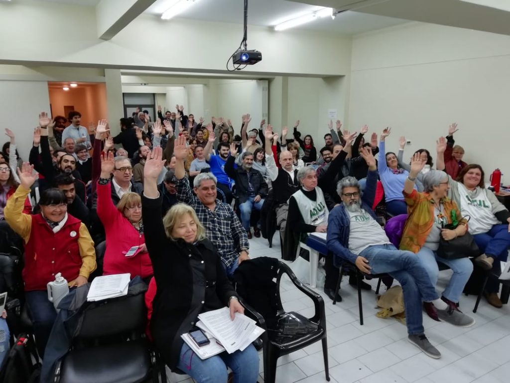 Sigue el plan de lucha de CONADU Histórica. Adherimos al paro del 24 y 25 de septiembre