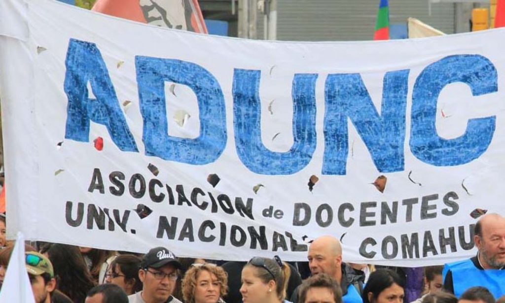 COMAHUE: ADUNC exige resolución definitiva de los conflictos que afectan los derechos laborales de las y los docentes de la Facultad de Ciencias del Ambiente y la Salud