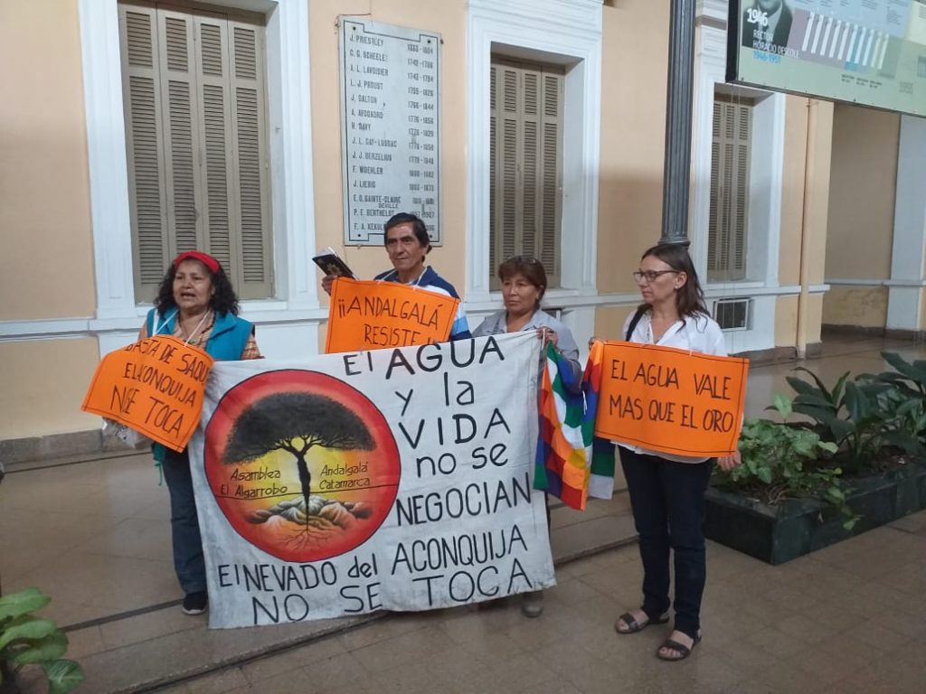 Acuerdo megaminero para explotar Agua Rica (Andalgalá) con participación de la UNT