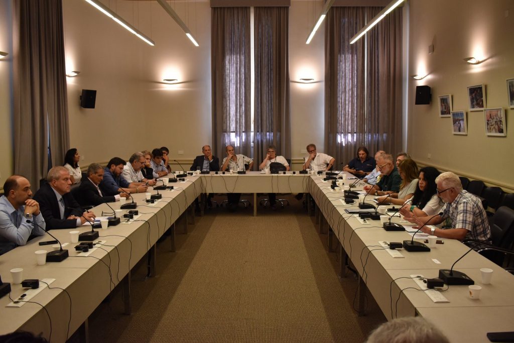 Paritaria docente universitaria y preuniversitaria: el Ministerio de Educación plantea el no cumplimiento del acuerdo paritario 2019. Ninguna oferta para 2020