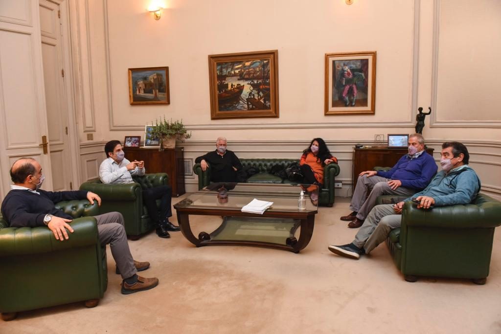 Se reabren las Paritarias Docentes de las Universidades Nacionales. El Ministro de Educación Trotta y el Secretario de Políticas Universitarias Perczyk lo confirmaron a CONADU HISTÓRICA y CTAA en reunión realizada ayer