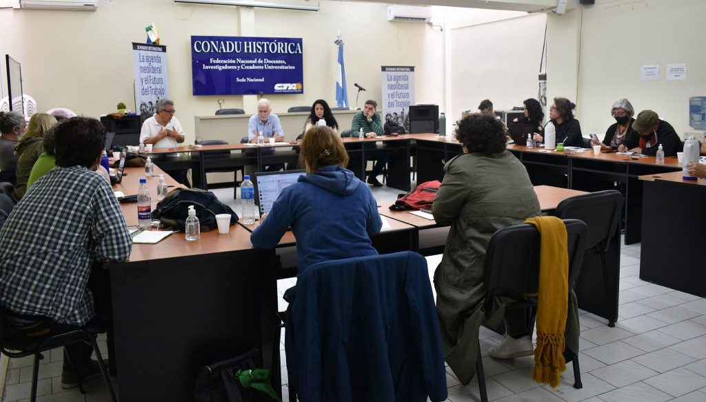 Resoluciones del Plenario de Secretarías Generales de CONADU Histórica – 2 de Noviembre de 2021