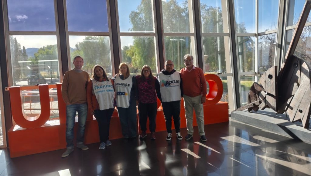 Reunión con autoridades del COSUN en el marco del paro de 48 horas